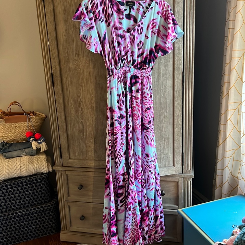 Laundry by Shelli Segal maxi dress.
